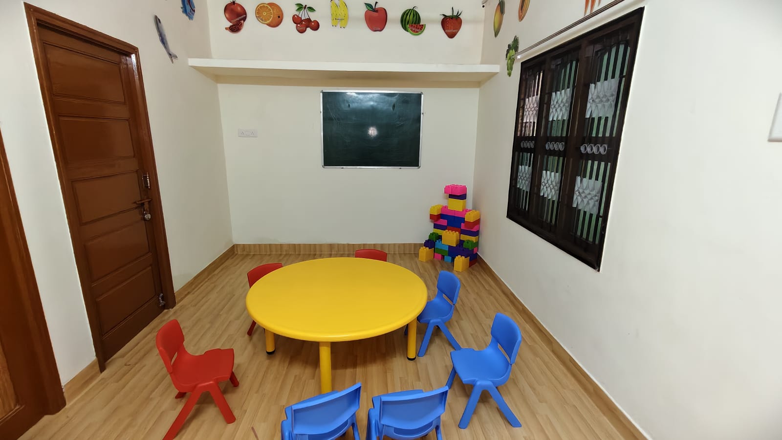 Bright and engaging KidDreams classroom