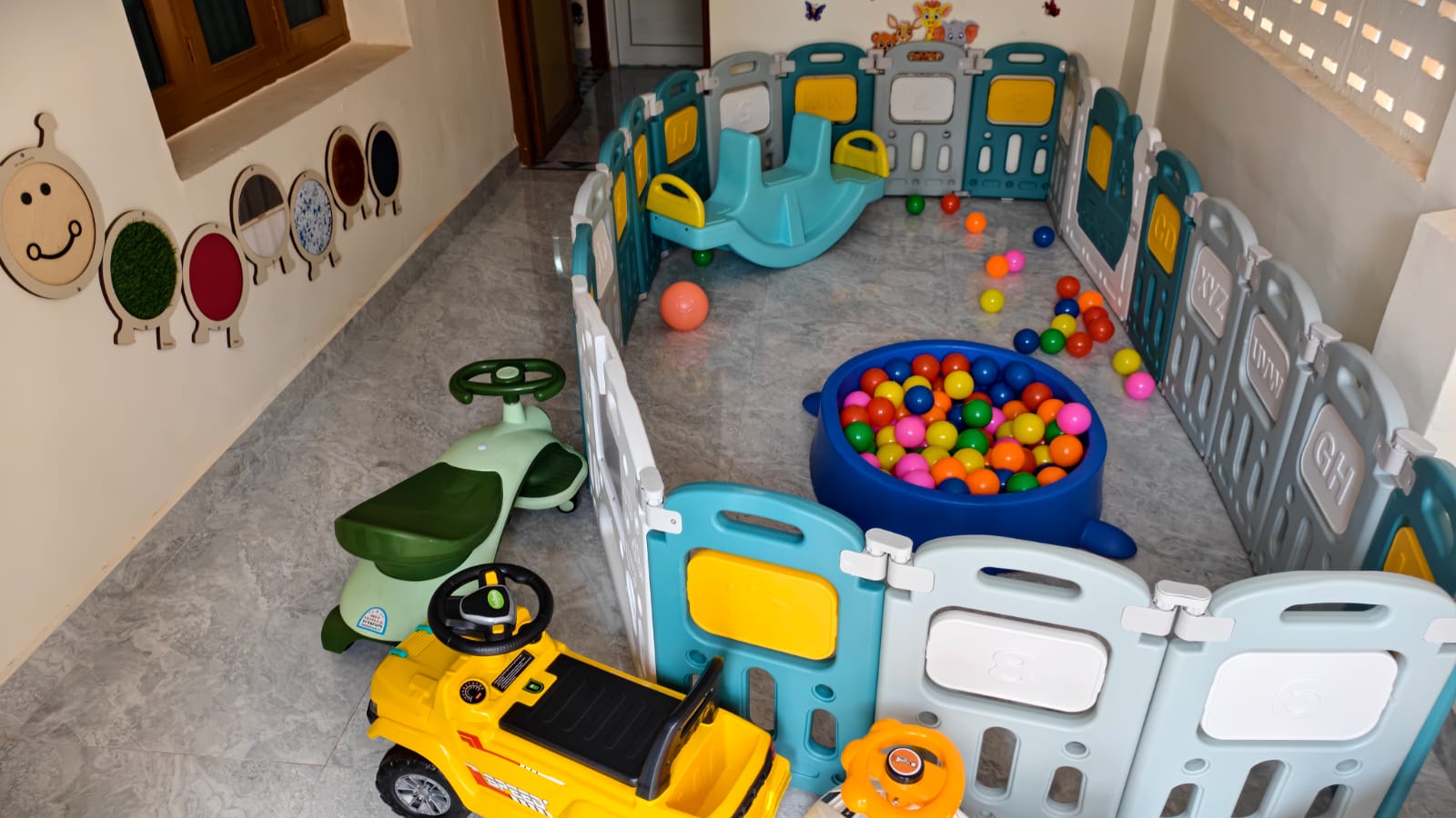 Safe and child-friendly classroom at KidDreams